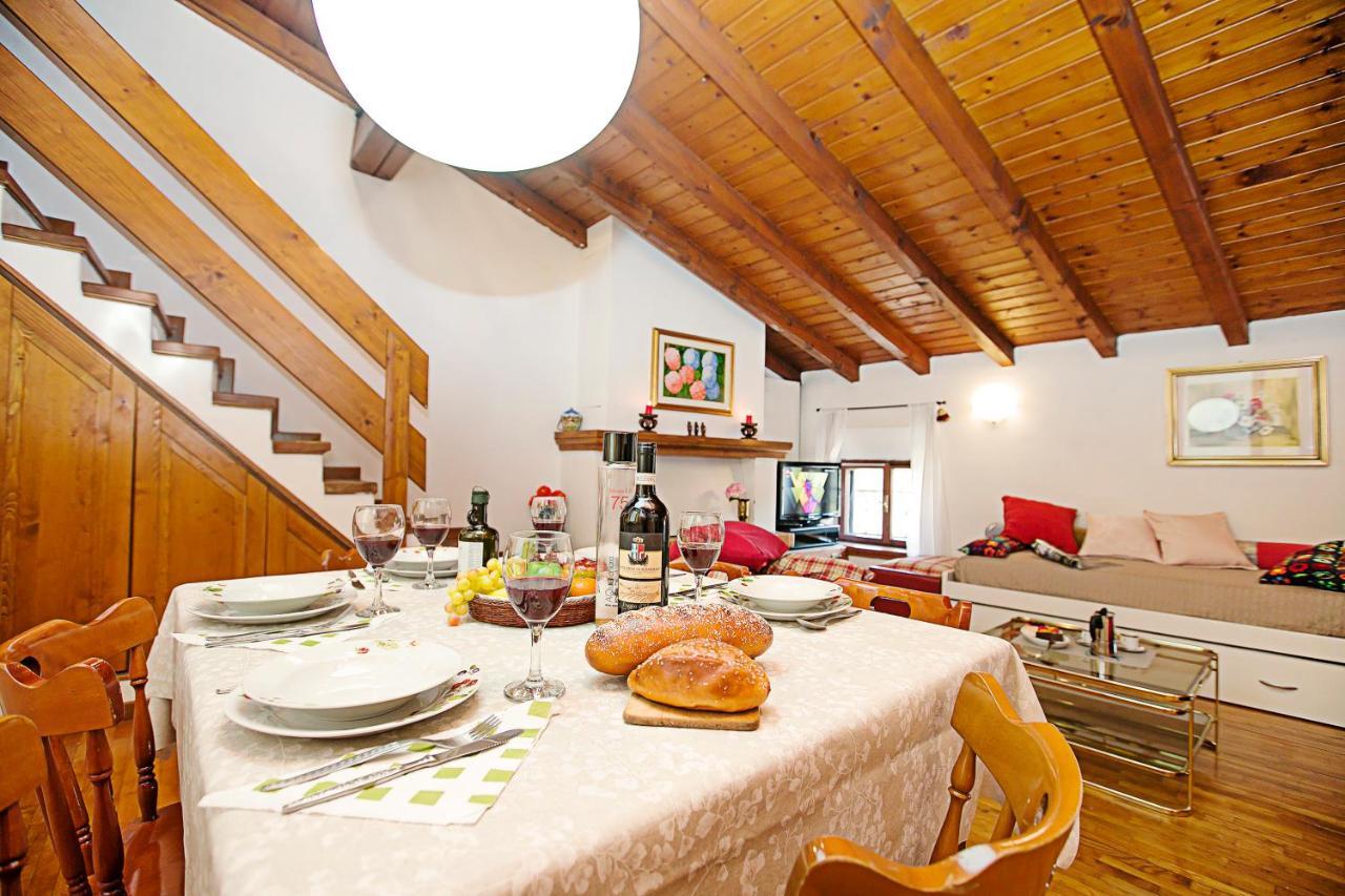 Residenza Rocca Del Lago 2 - Happy Rentals Riva del Garda Buitenkant foto